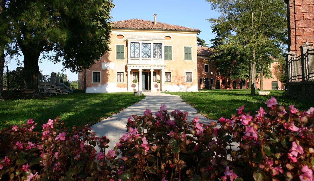 Hotel La Corte Correzzola 객실 사진